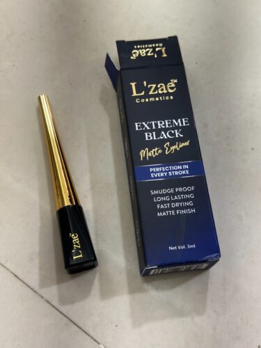 Matte Eyeliner (Extreme Black) photo review